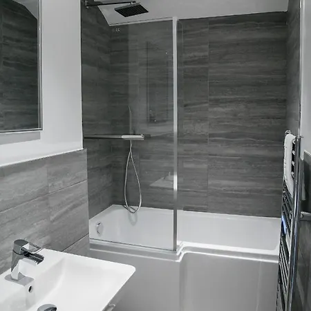 Alpha Spa Classic 1 Bedroom Apartment Harrogate Exterior photo
